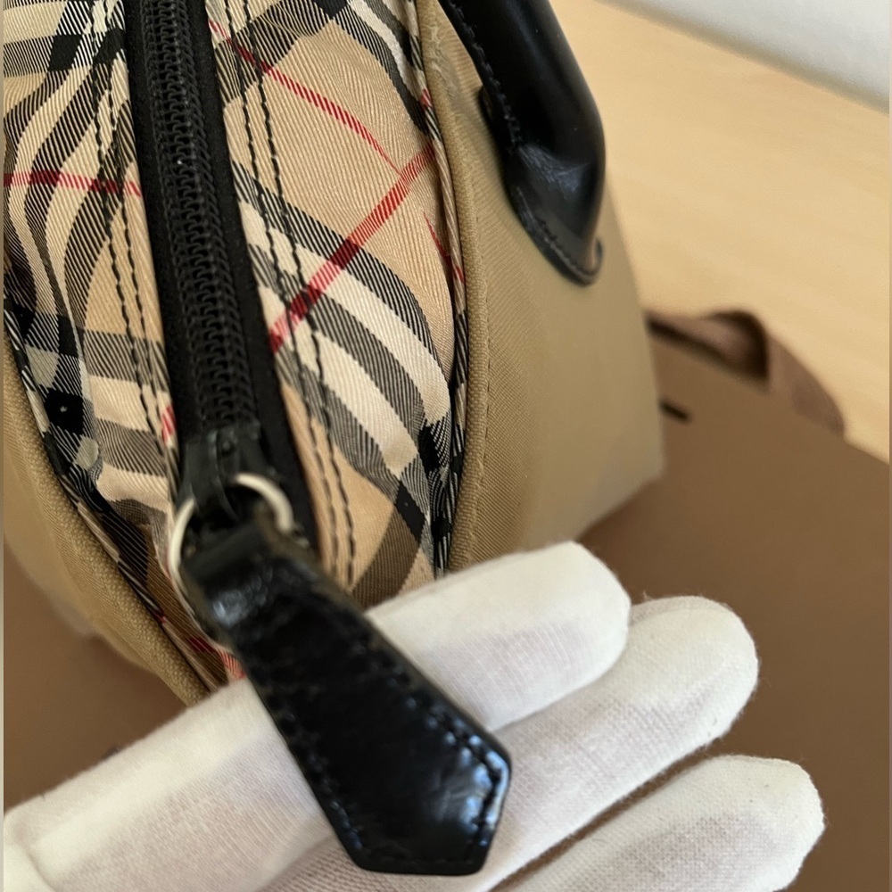 Burberry Blue Label Nova Check Tote - Picture 11 of 16